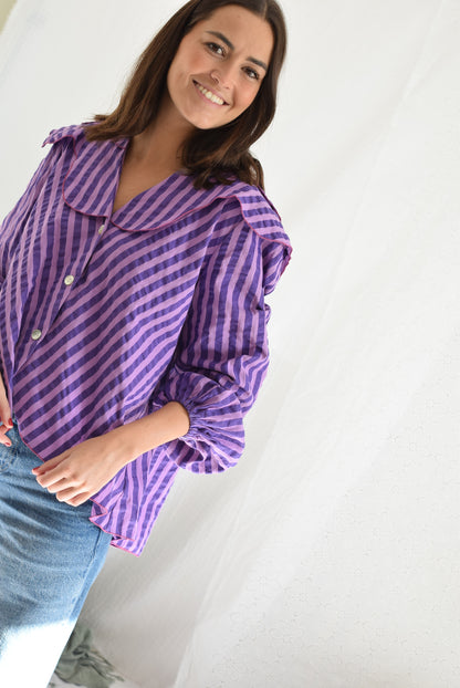 CAMISA MÁXIMA - RAYAS MORADAS -