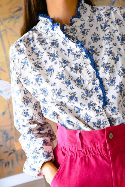 BLUSA NIZA - FLORECITAS AZUL