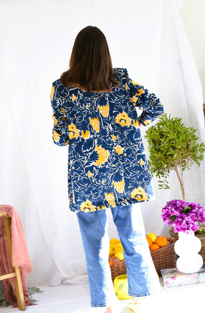 CHAQUETA NONA - FLOR AZUL Y AMARILLA