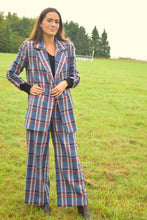 Load image into Gallery viewer, CHAQUETA NONA - ESCOCESA AZUL -
