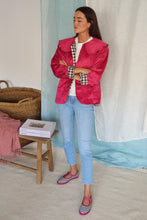 Load image into Gallery viewer, CHAQUETA VALENTINA - ANTE FUCSIA
