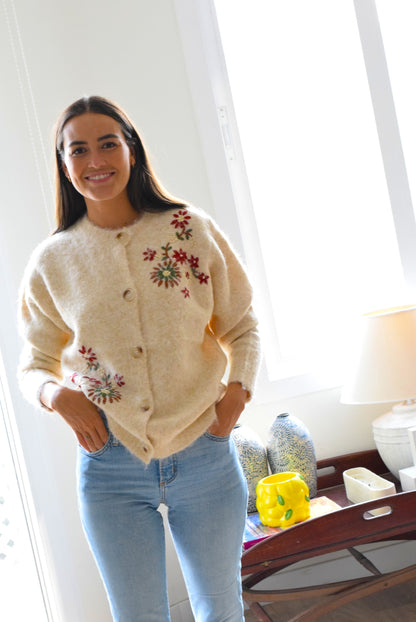 CHAQUETA NIZA FLORES BORDADAS