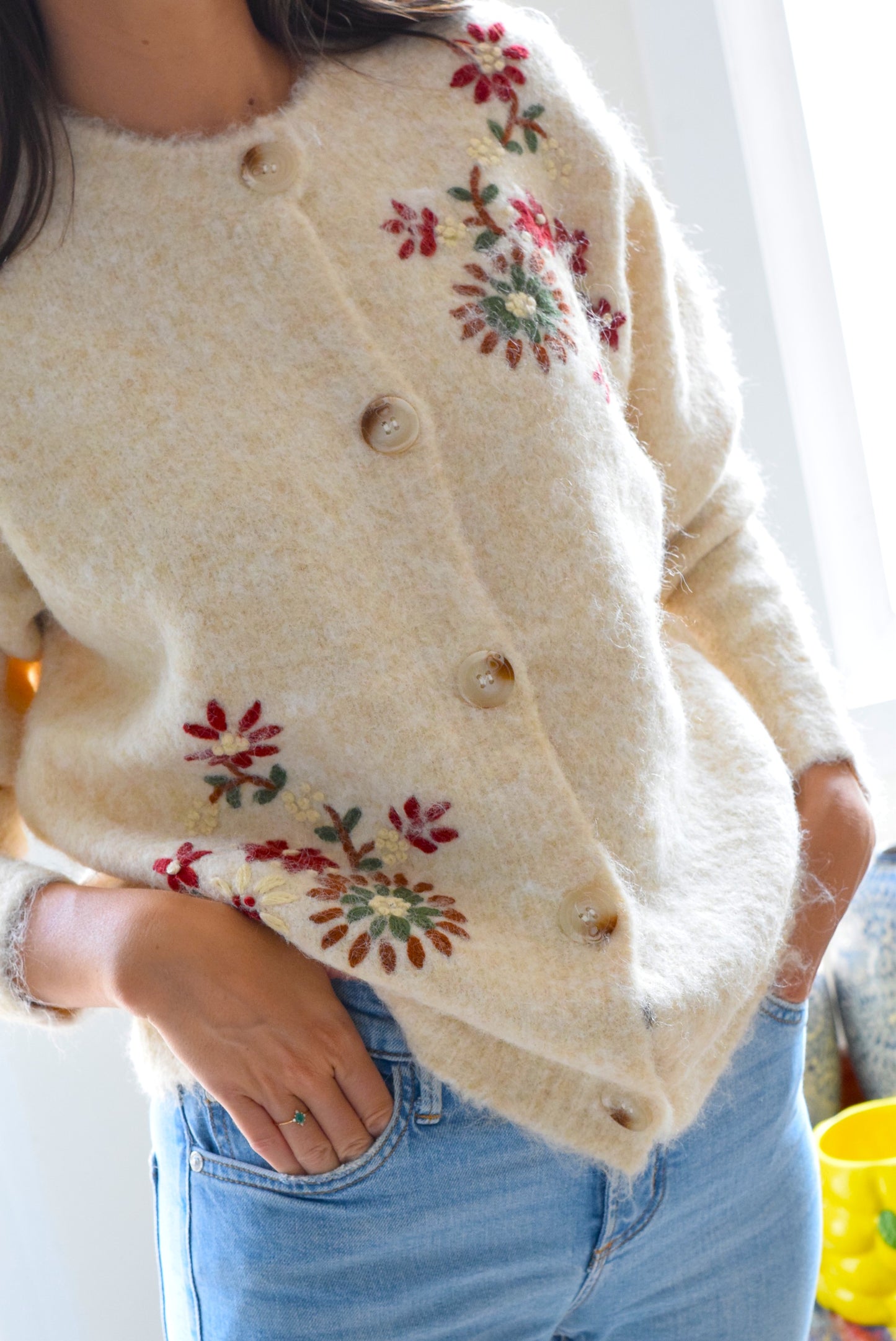 CHAQUETA NIZA FLORES BORDADAS