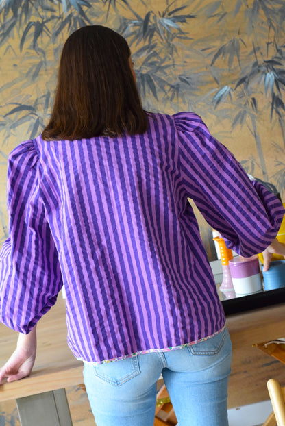 BLUSA FEDERICA - RAYAS MORADAS - PREORDER 5 SEPTIEMBRE