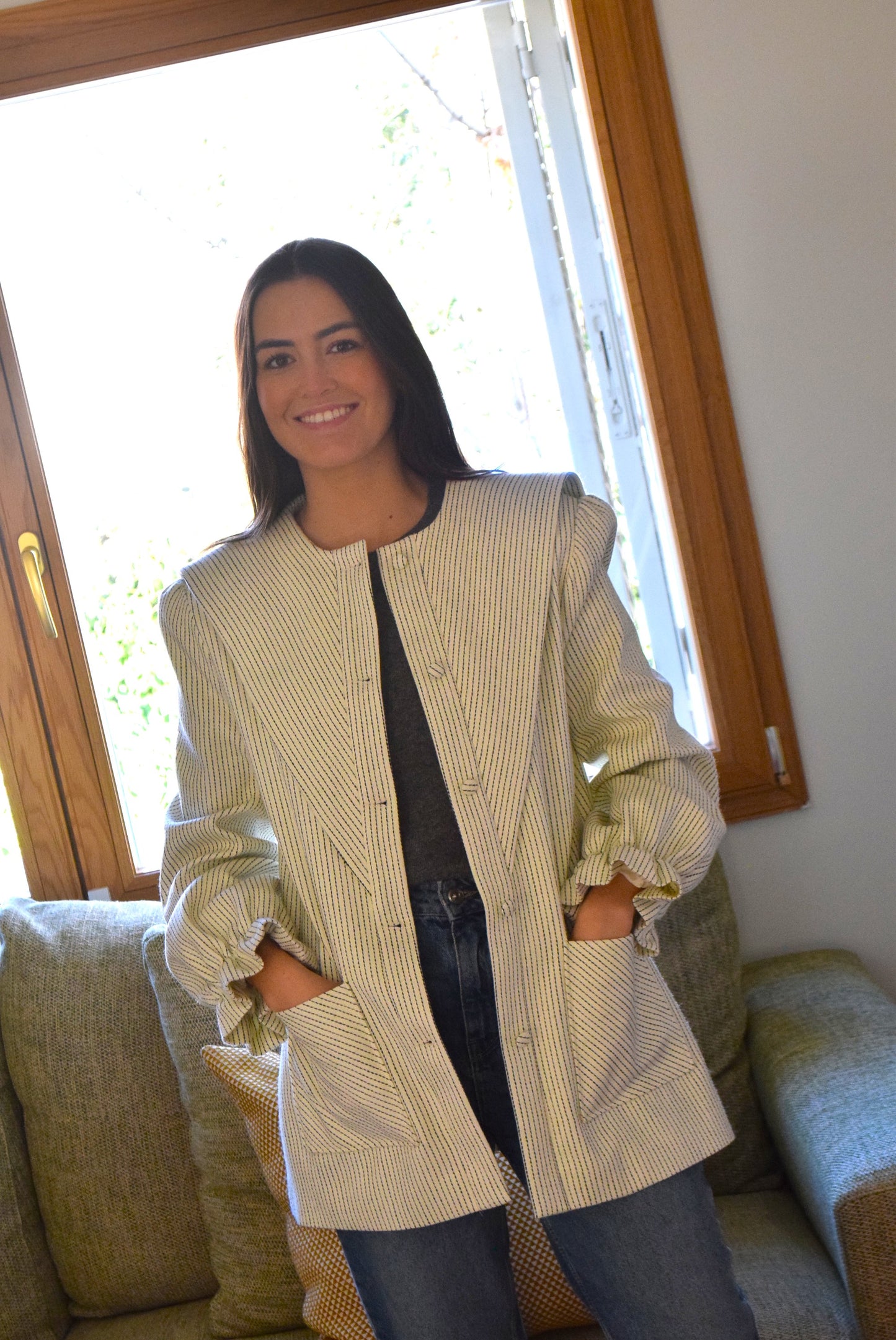 CHAQUETA ISABEL - CRUDA - PREORDER 9 DICIEMBRE