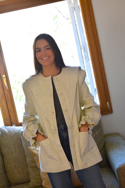 CHAQUETA ISABEL - CRUDA - PREORDER 9 DICIEMBRE