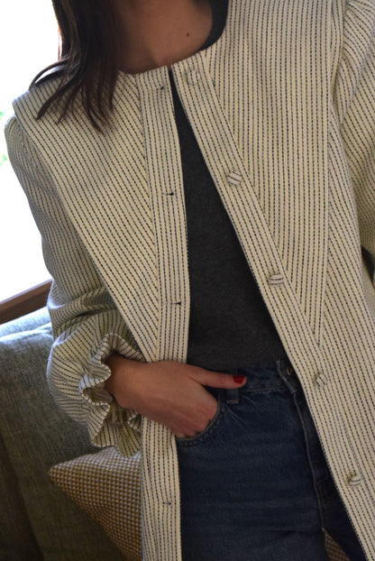 CHAQUETA ISABEL - CRUDA - PREORDER 9 DICIEMBRE