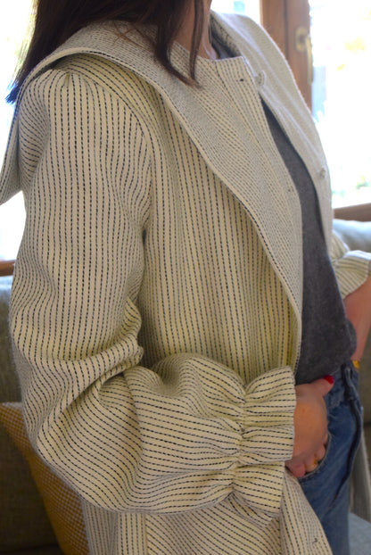 CHAQUETA ISABEL - CRUDA - PREORDER 9 DICIEMBRE