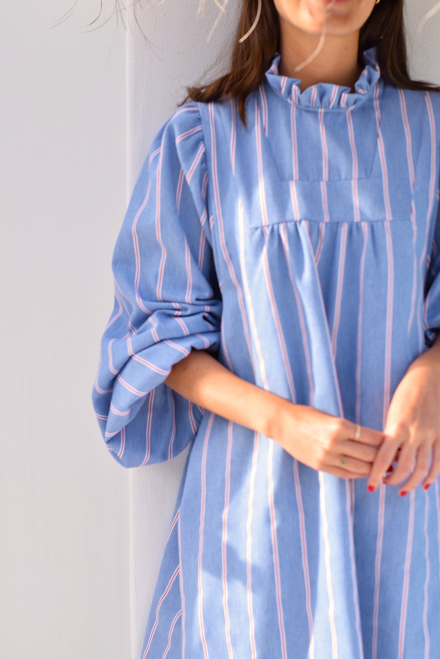 VESTIDO GABRIELA  - AZUL CON RAYA ROJA -