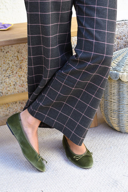PANTALONES SOL - GRIS CON ROSA -