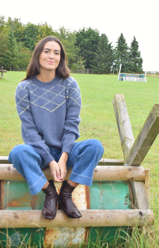 JERSEY VEGA - GRIS CON AMARILLO -