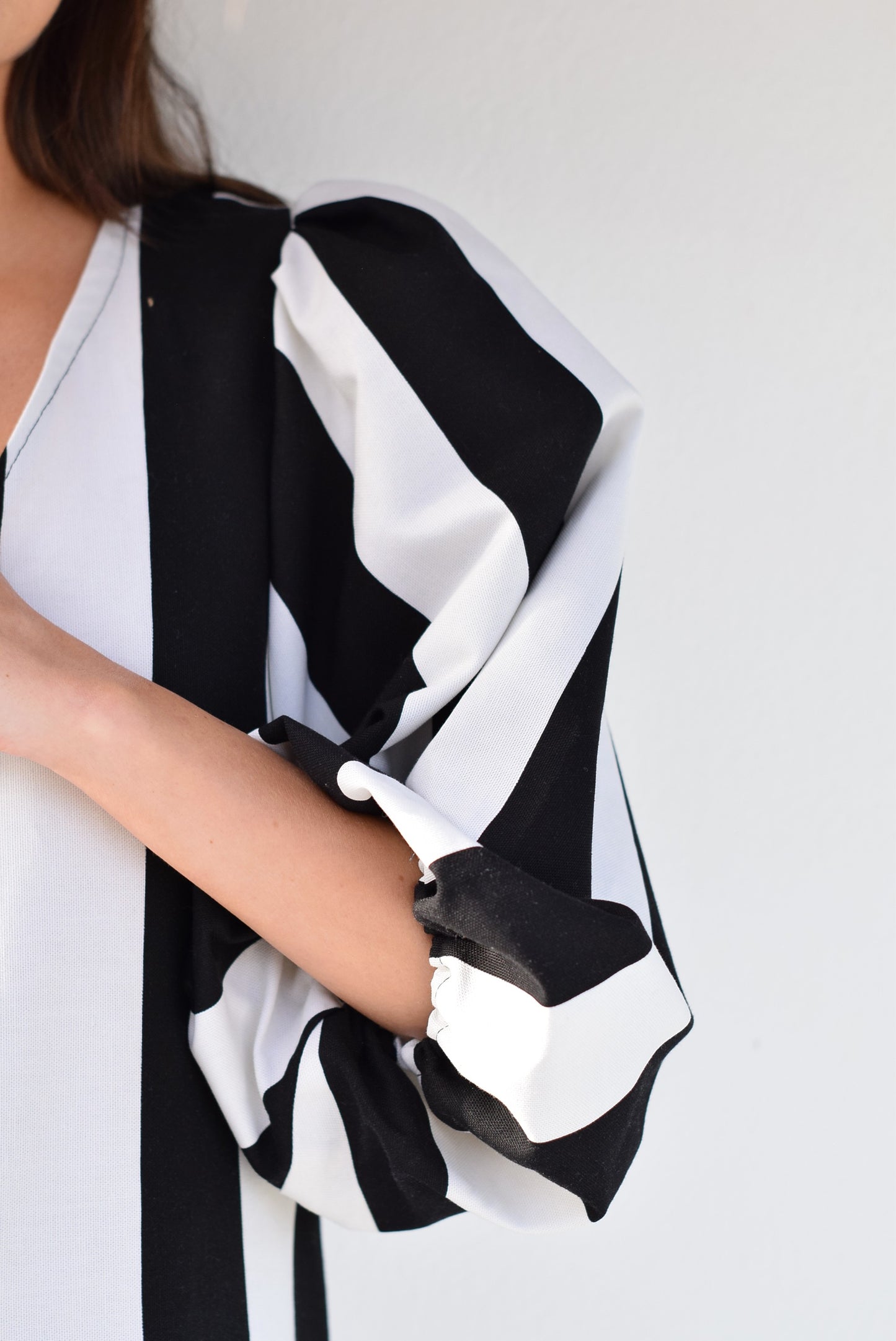 VESTIDO EUGENIA - RAYAS NEGRAS Y BLANCAS -