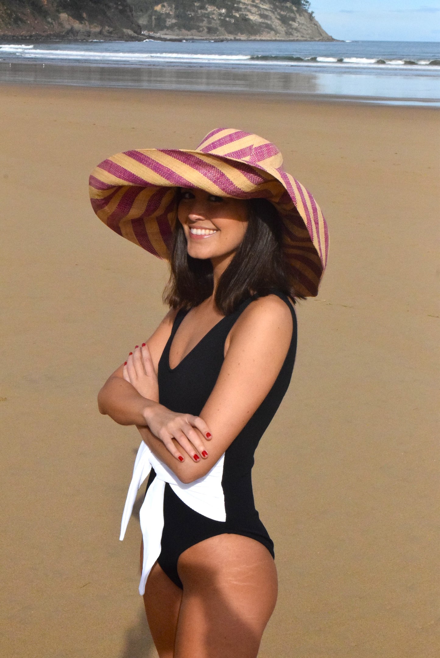 SWIMSUIT - HILDA - BLACK WITH WHITE -