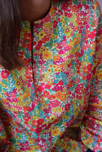 Cargar imagen en el visor de la galería, BLUSA GENOVEVA - LIBERTY
