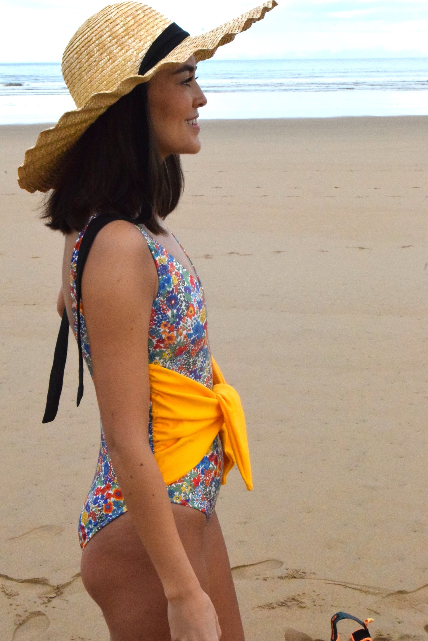 TRAJE DE BAÑO - HILDA - LIBERTY CON AMARILLO -