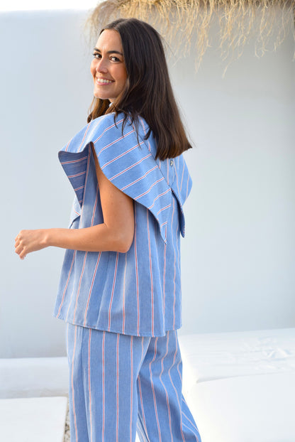 BLUSA FLAVIA - AZUL RAYA ROJA - PREORDER 22 DE MAYO