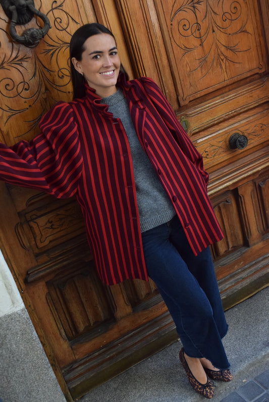 ABRIGO EUGENIA - RAYAS ROJAS -