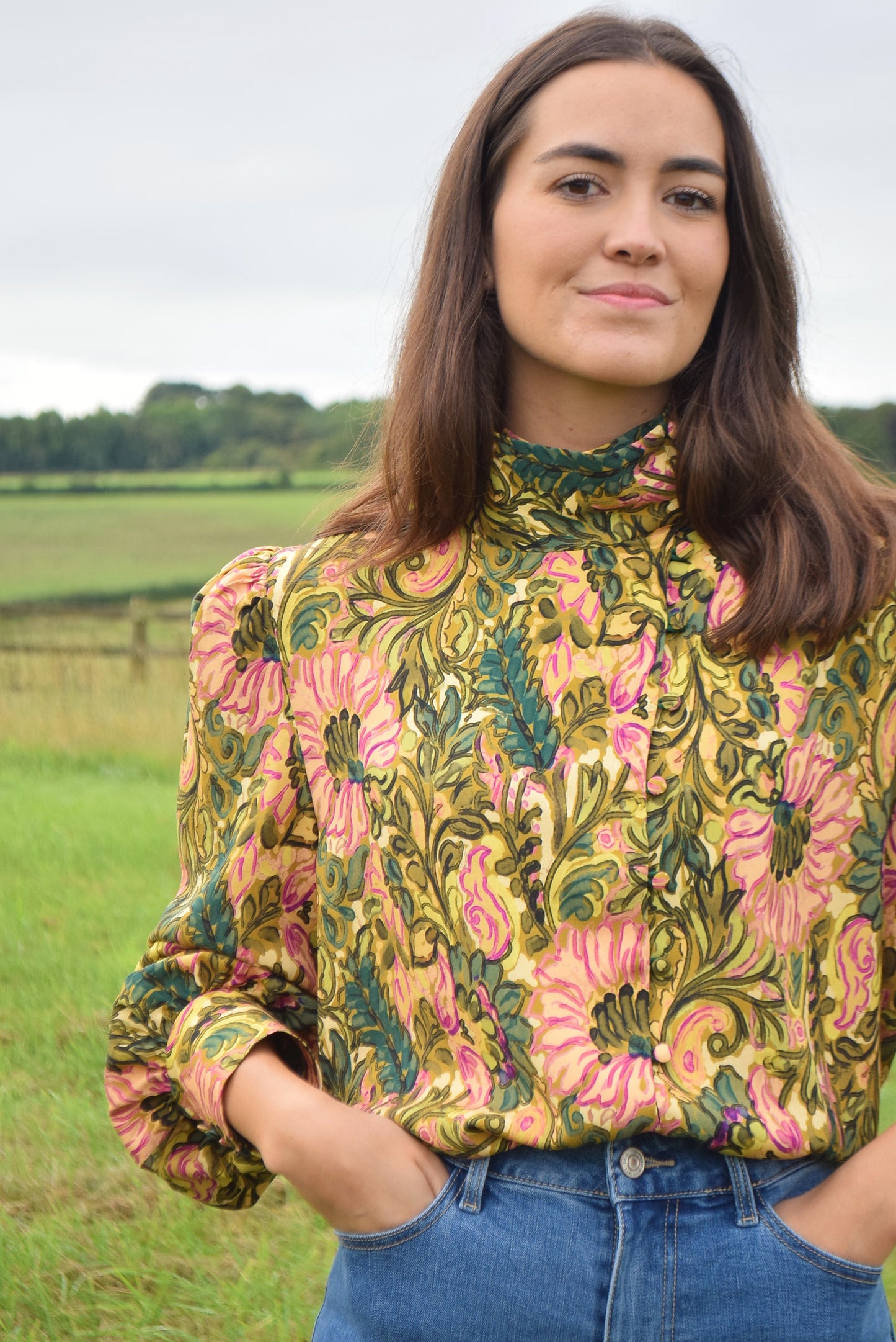 VICTORIA BLOUSE - GREEN FLOWERS -