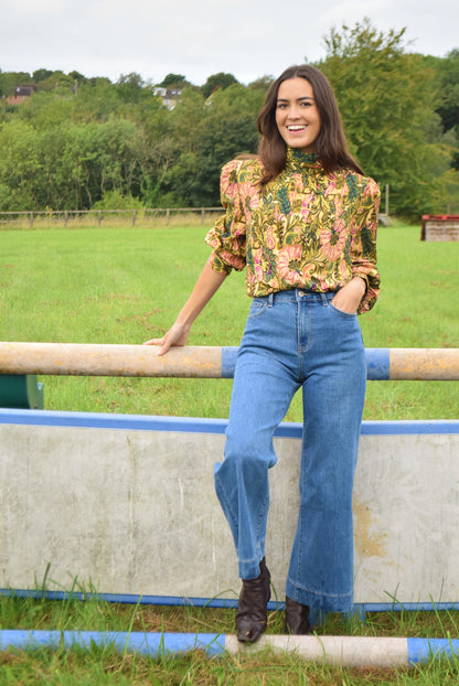 VICTORIA BLOUSE - GREEN FLOWERS -