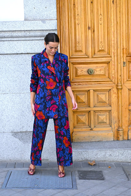 CHAQUETA NONA - AZUL Y ROJA - PREORDER 14 DE OCTUBRE