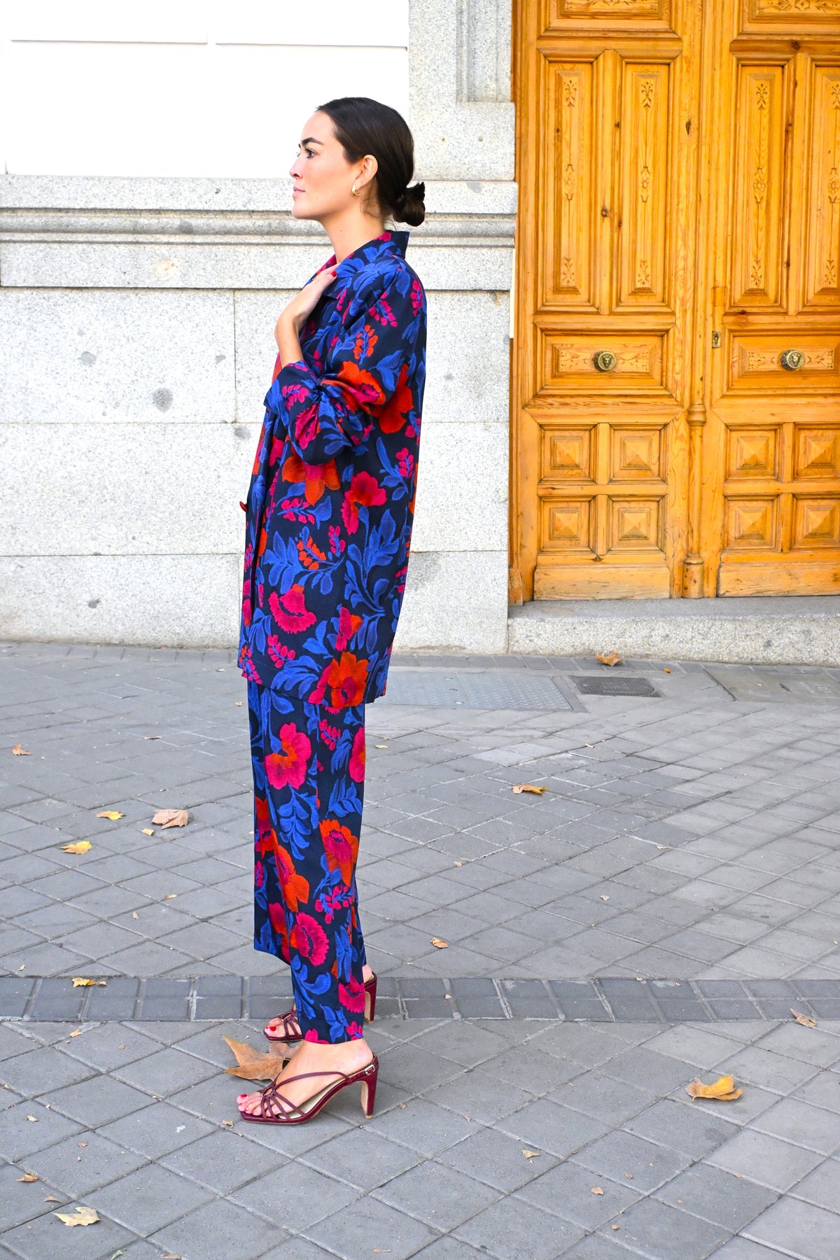 CHAQUETA NONA - AZUL Y ROJA - PREORDER 14 DE OCTUBRE