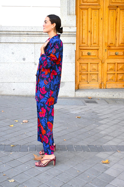 CHAQUETA NONA - AZUL Y ROJA - PREORDER 14 DE OCTUBRE