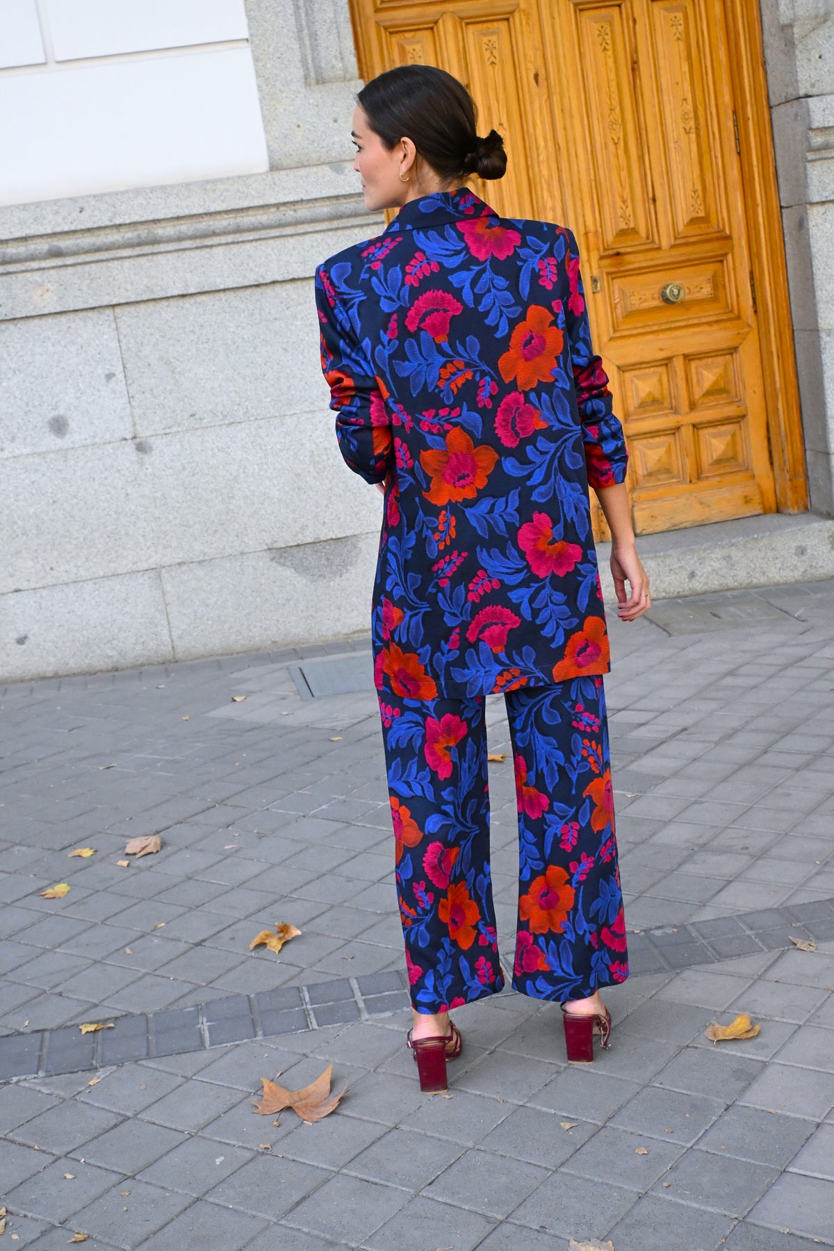 CHAQUETA NONA - AZUL Y ROJA - PREORDER 14 DE OCTUBRE
