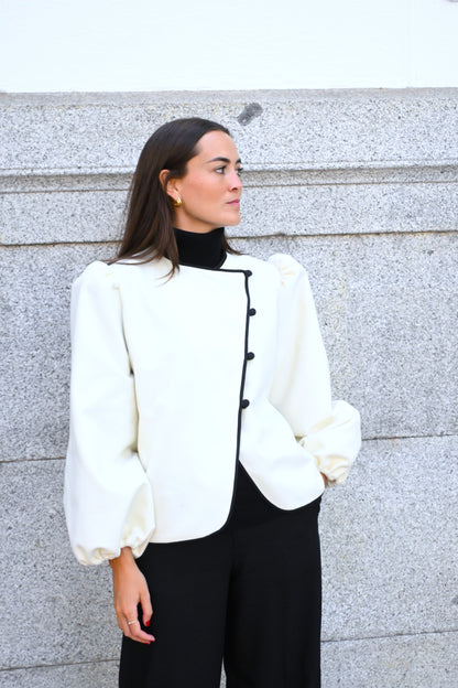 CHAQUETA SIMONA - BLANCA Y NEGRA