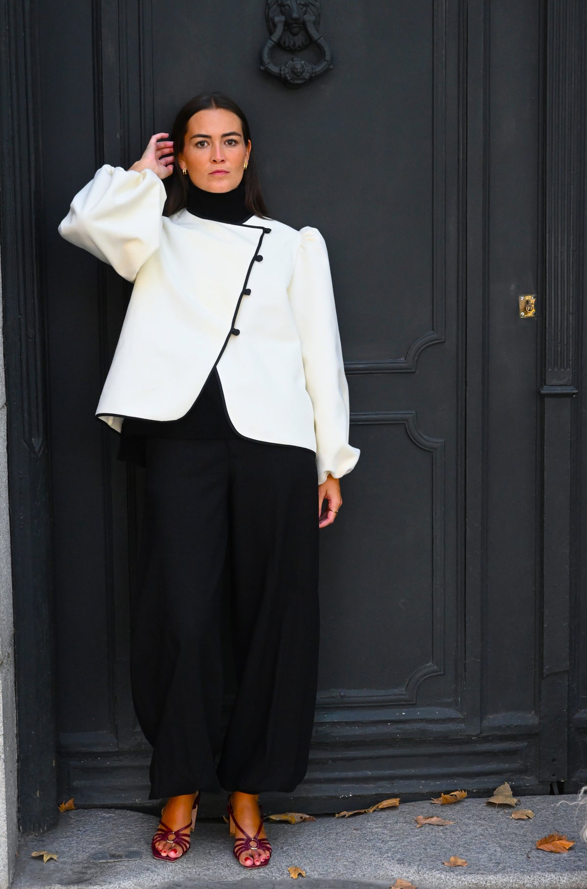 CHAQUETA SIMONA - BLANCA Y NEGRA