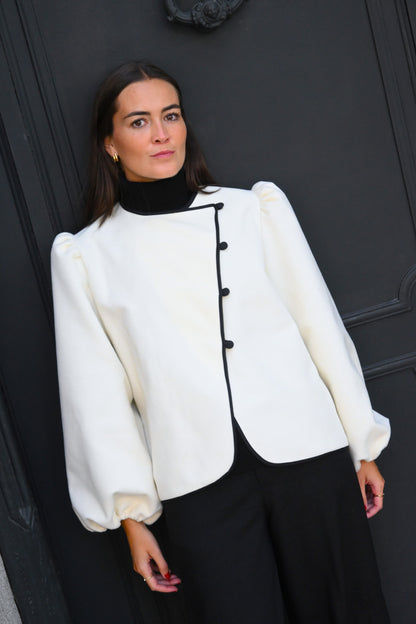 CHAQUETA SIMONA - BLANCA Y NEGRA