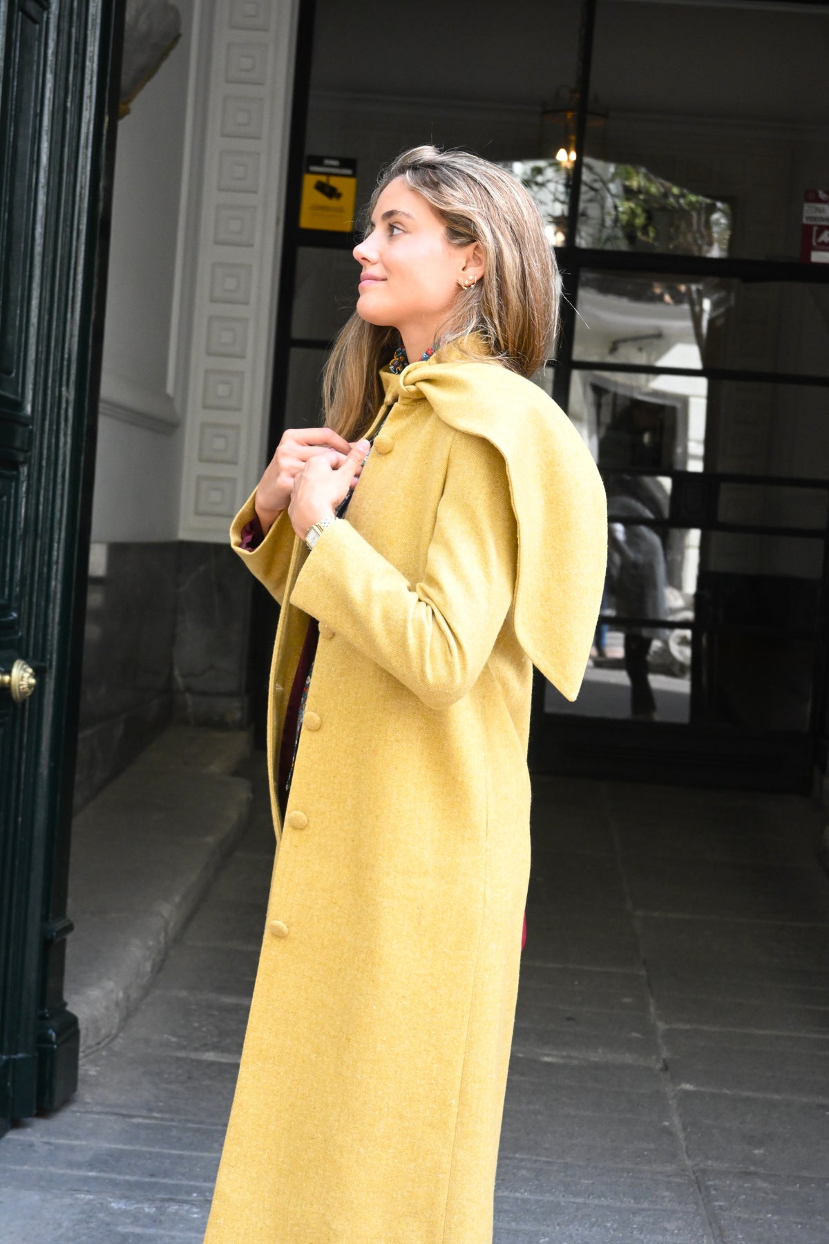 ABRIGO RAFAELA - ESPIGA AMARILLO