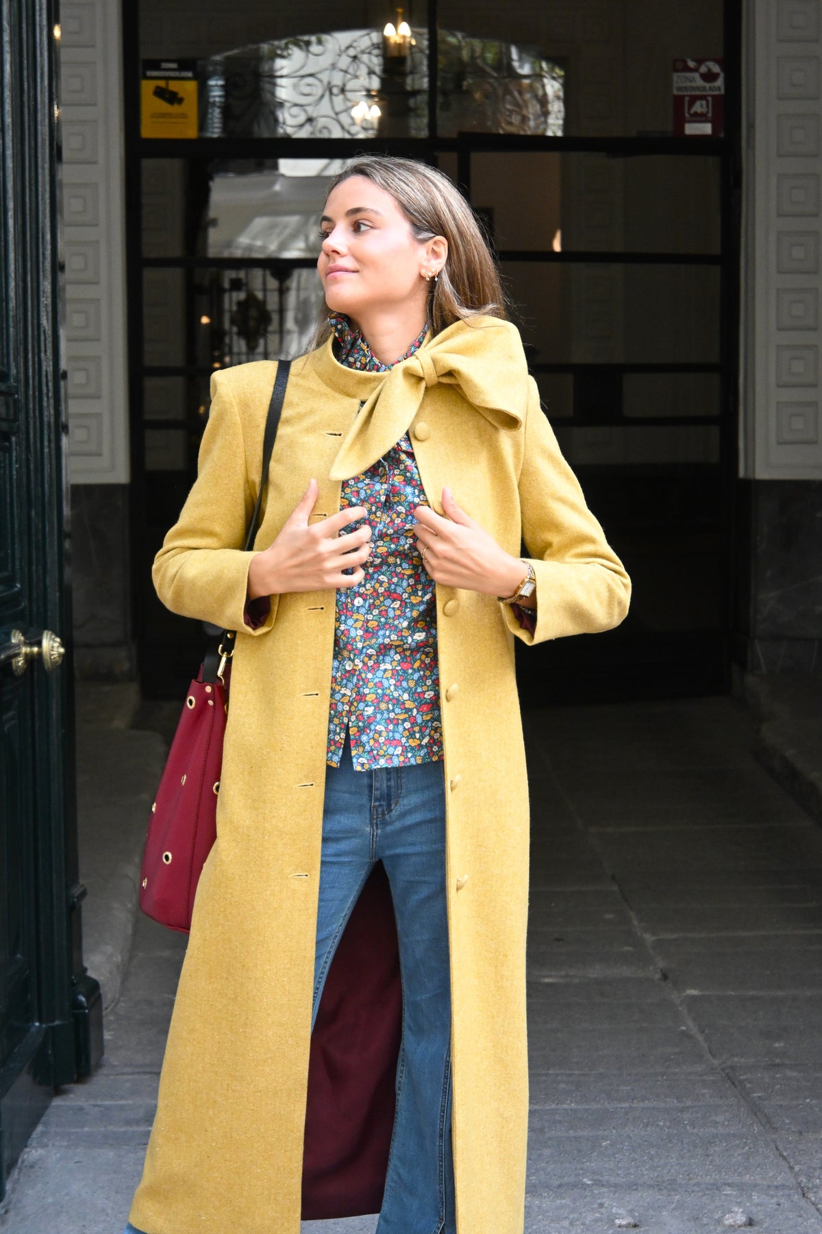 ABRIGO RAFAELA - ESPIGA AMARILLO