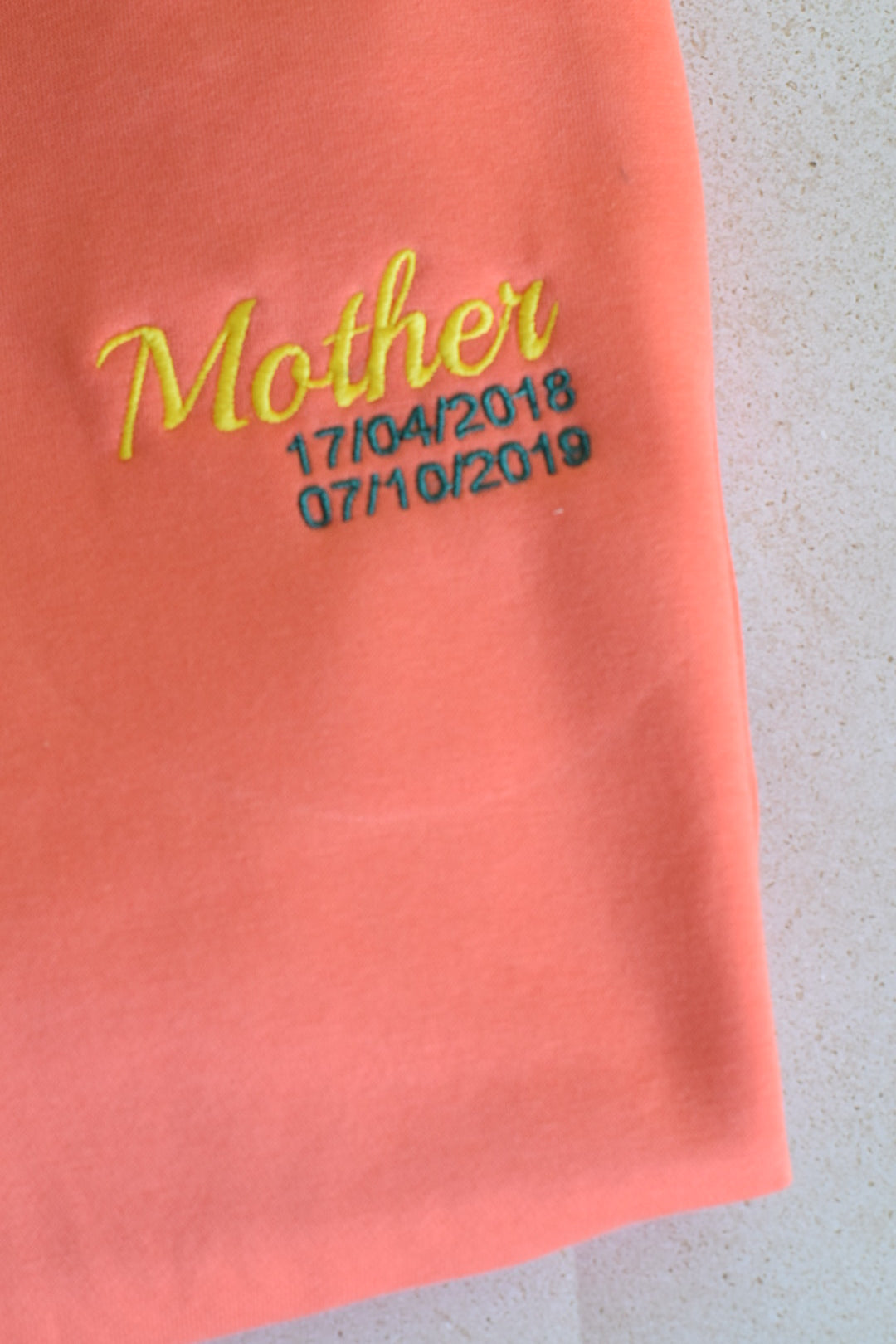 SUDADERA MOTHER - PERSONALIZADA - CORAL