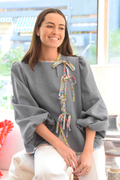 BLUSA FEDERICA - AZUL Y LIBERTY -