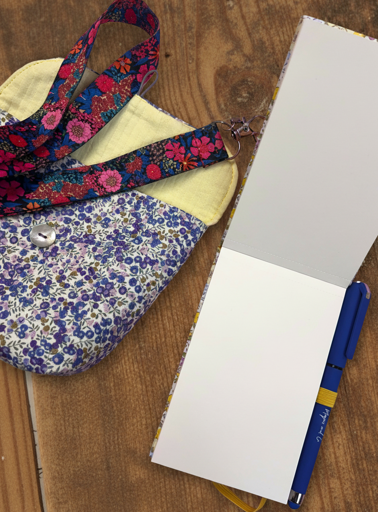 SET BOLSITA CINTA Y LIBRETA - LIBERTY FRAMBUESA