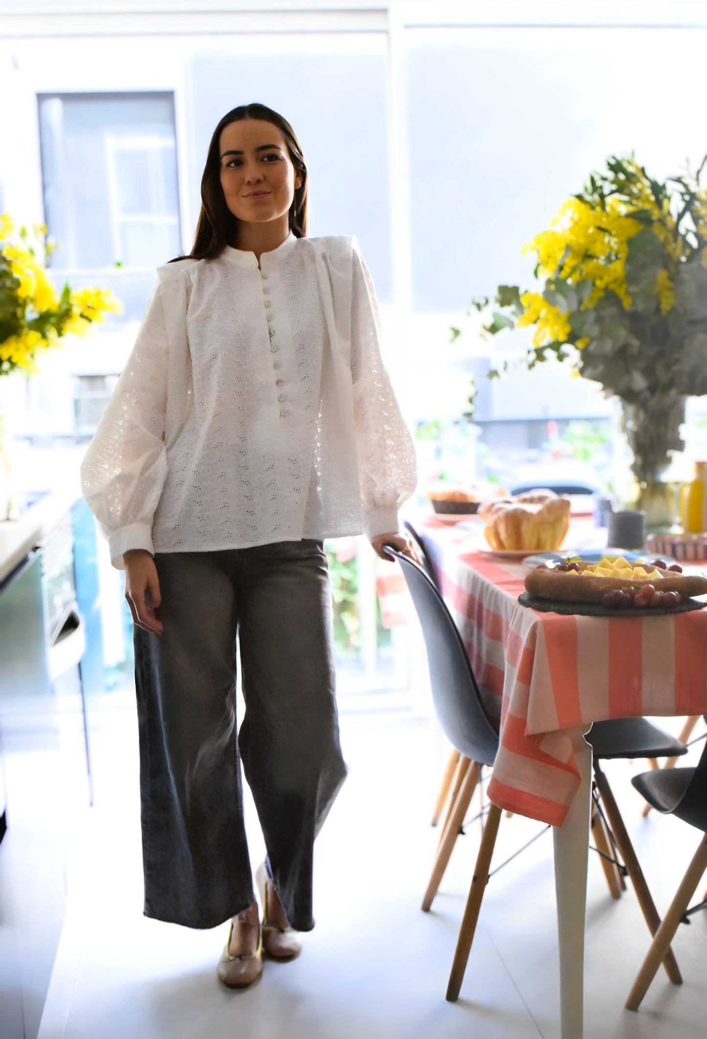 BLUSA ISABELA - BORDADA BLANCA