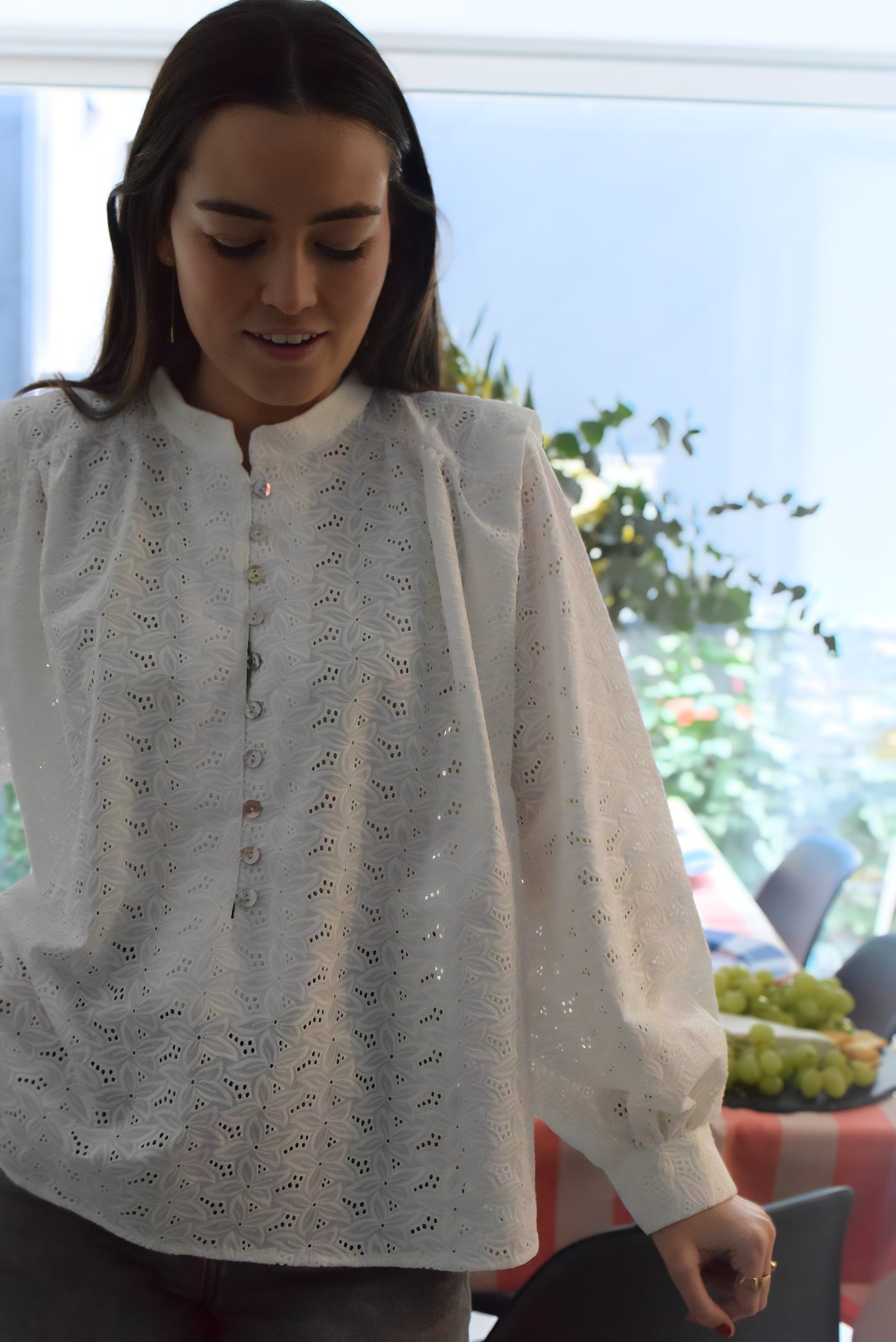 BLUSA ISABELA - BORDADA BLANCA