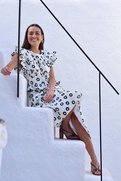 VESTIDO MARCELA - LUNARES NEGROS - PREORDER 27 ABRIL