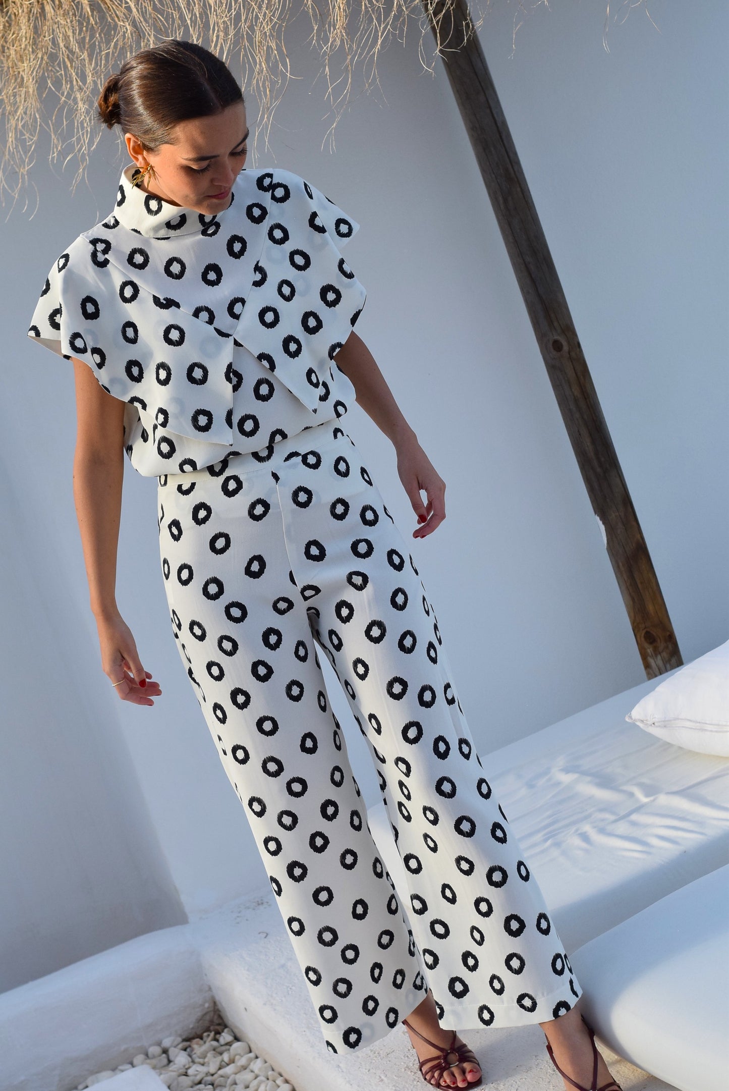 PANTALONES SOL -  LUNARES NEGROS -