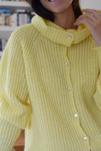 CHAQUETA MARTINA LANA - AMARILLO -