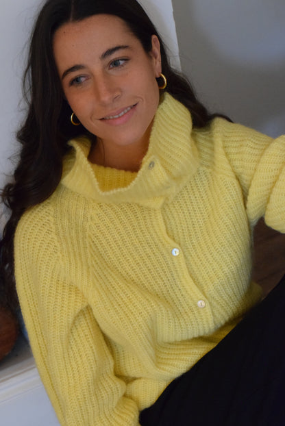 CHAQUETA MARTINA LANA - AMARILLO -