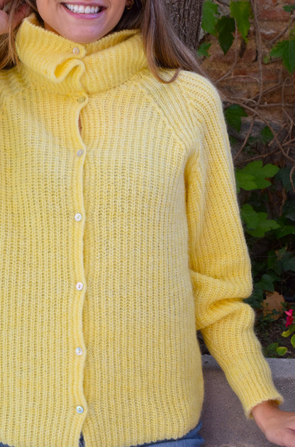 CHAQUETA MARTINA LANA - AMARILLO - PREORDER 31 OCTUBRE
