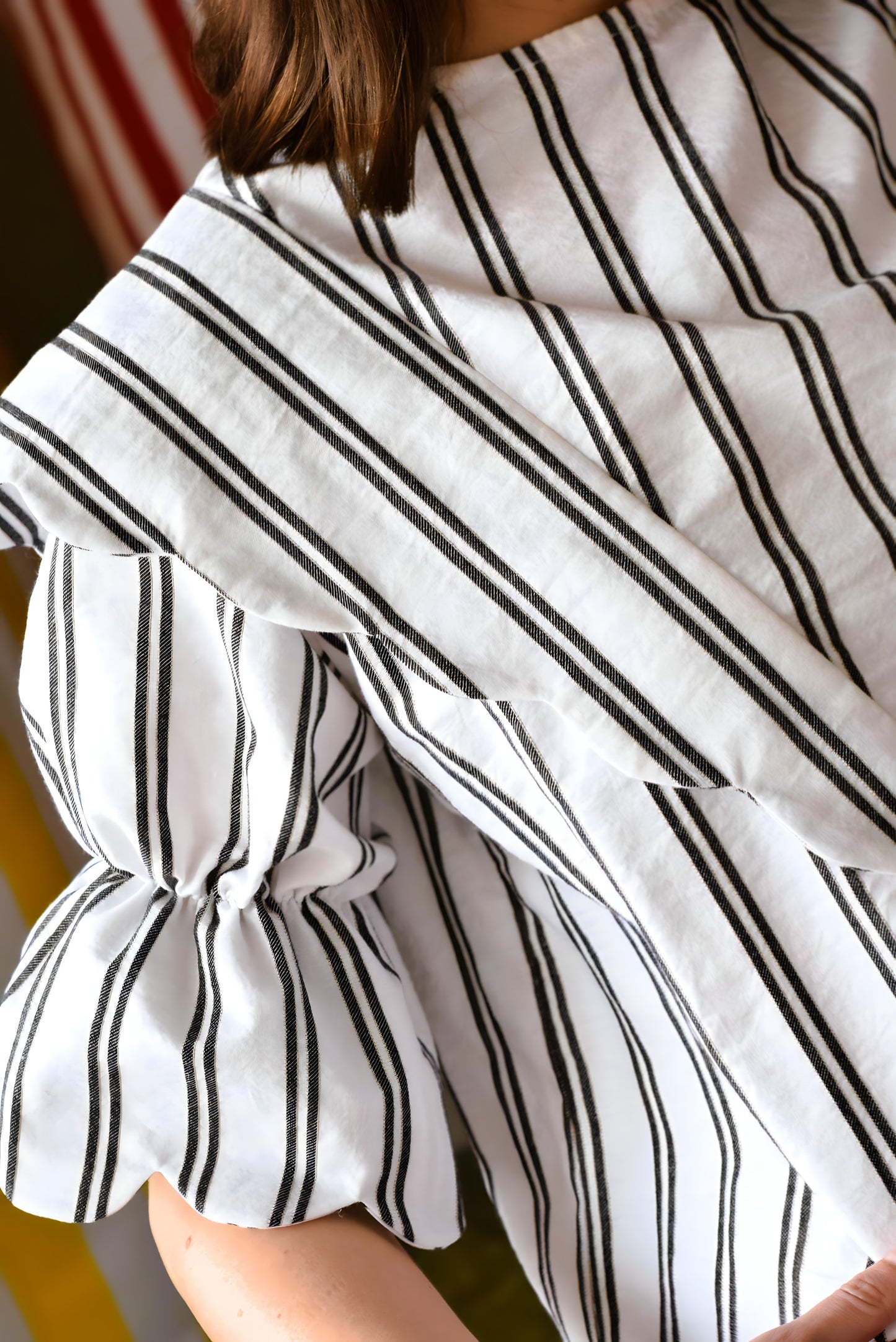BLUSA LOLA - RAYAS NEGRAS -