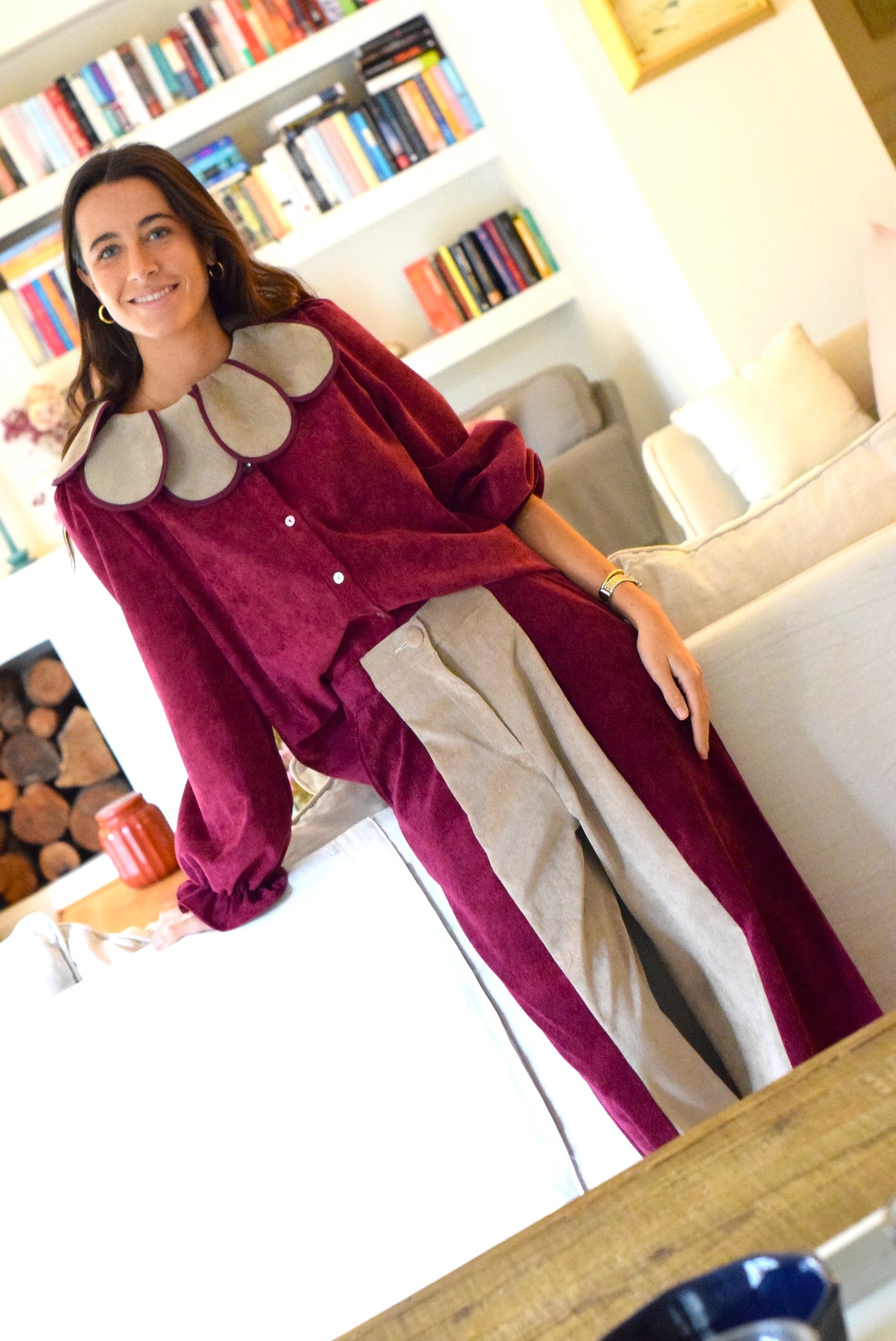 BLUSA PIA - MICROPANA GRANATE - PREORDER 12 NOVIEMBRE