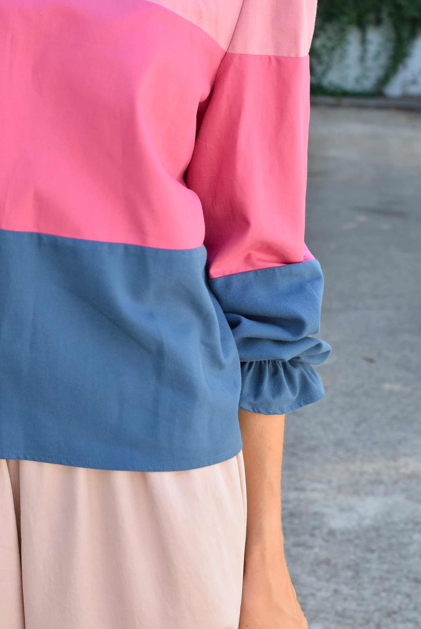 BLUSA TRIANA - ROSA, ROSA Y AZUL -