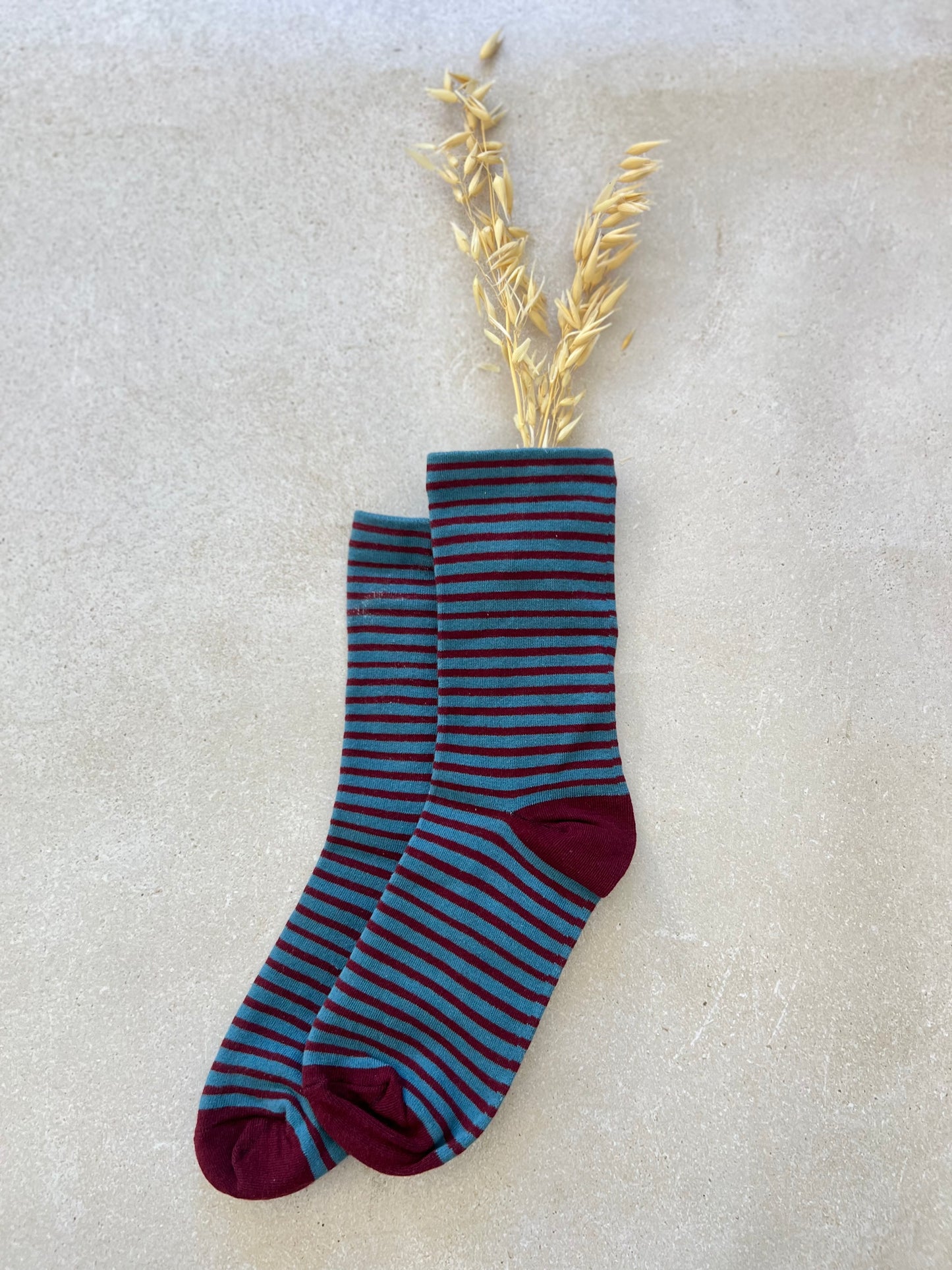 FLOWER SOCKS - AUBERGINES