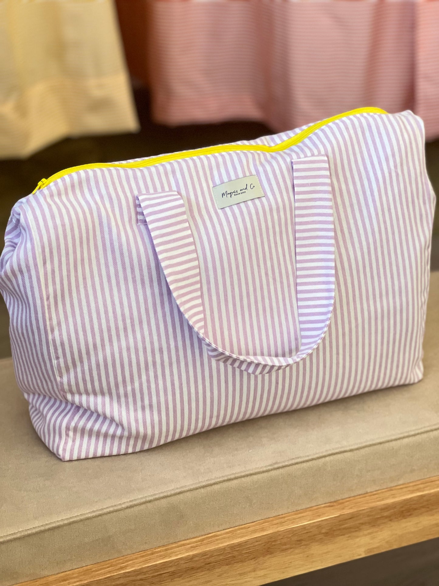 BOLSA CAROLA -  RAYAS MORADAS VERANO