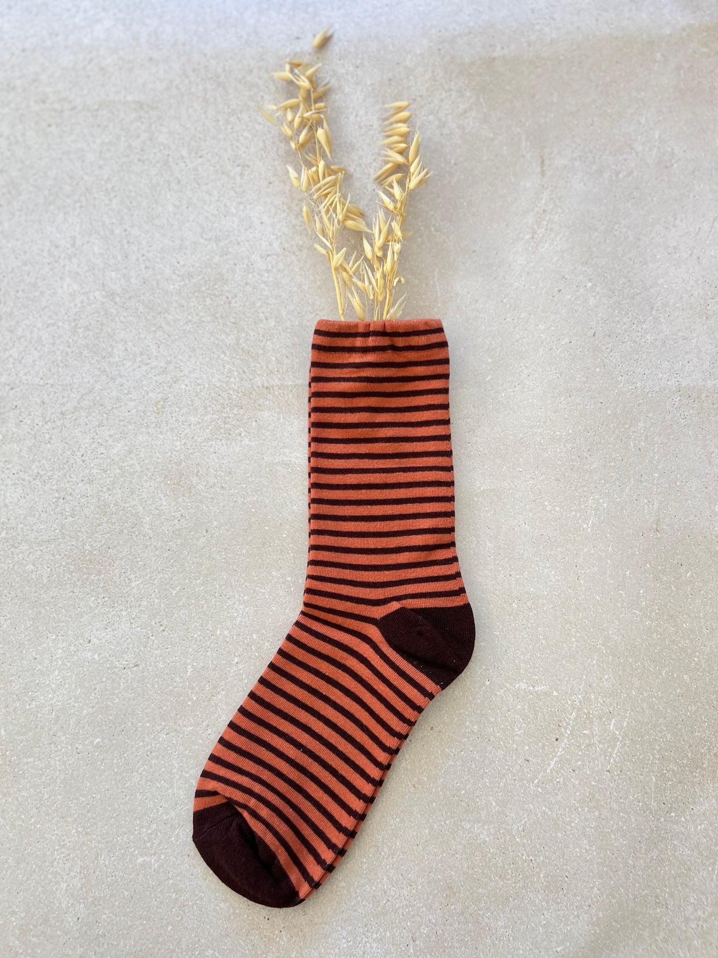 FLOWER SOCKS - AUBERGINES