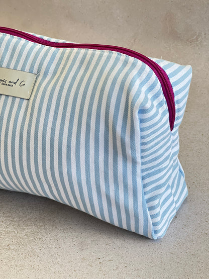 ANA MAKEUP BAG - BLUE STRIPES -