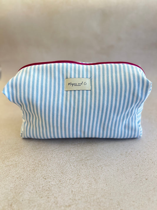 ANA MAKEUP BAG - BLUE STRIPES -